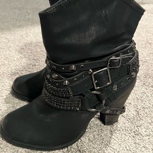 Not Rated Womens 7.5 Black Studded Rhinestone Bling Buckle Strap Ankle
